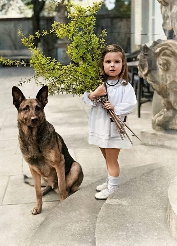 История разных эпох в фотографиях