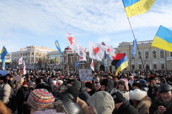 Киевляне, не выпускайте детей на улицу!