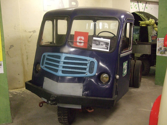 Игра на ЯПе: Угадай АВТО-3