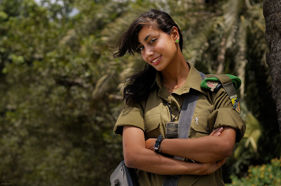 Арабская красавица в израильских войсках - ЯПлакалъ.