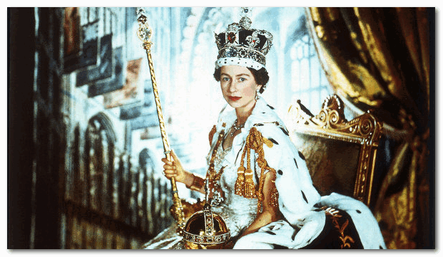 Королева Англии правит миром