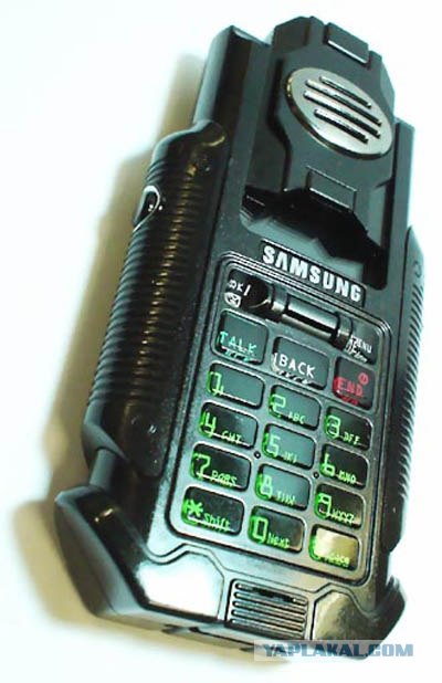 Телефон из матрицы. Samsung SPH-n270. Samsung SPH-n270 Matrix. Samsung SPH-n270 Matrix Phone.