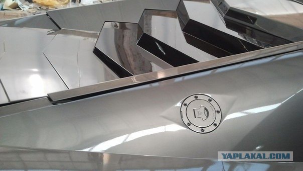 Mitsubishi "REVENTON"