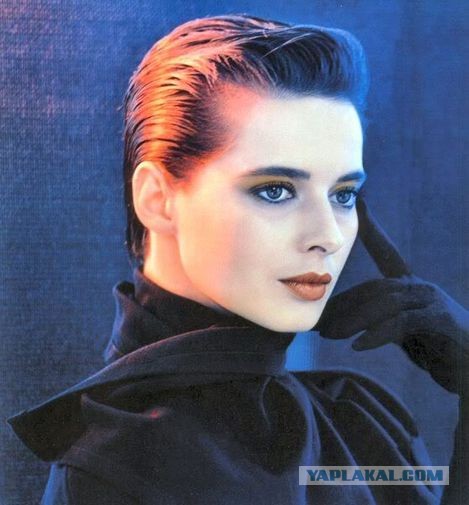 Красивых женщин вам в гляделки