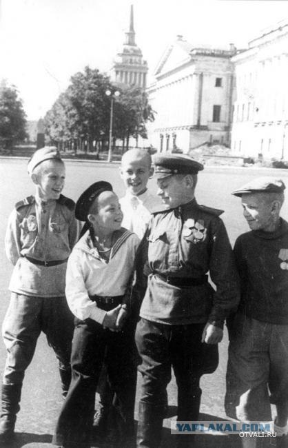 Дорогами войны ... (текст + 100 фото)