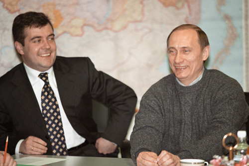 Пацаны, с кем я бухал на НГ?