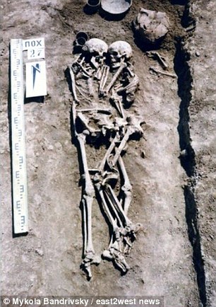 Три тысячи лет назад... Мумии и скелеты. 36.