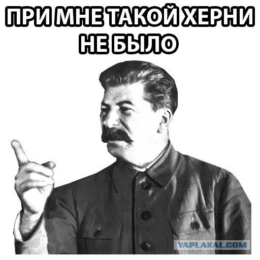 В Москве на Красной Пресне мажористый водила Audi посреди дороги выяснил отношения с парнем на Hyundai Solaris
