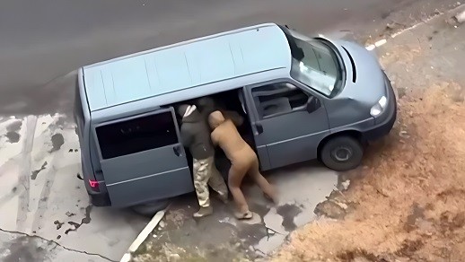 Понасмотрятся роликов...
