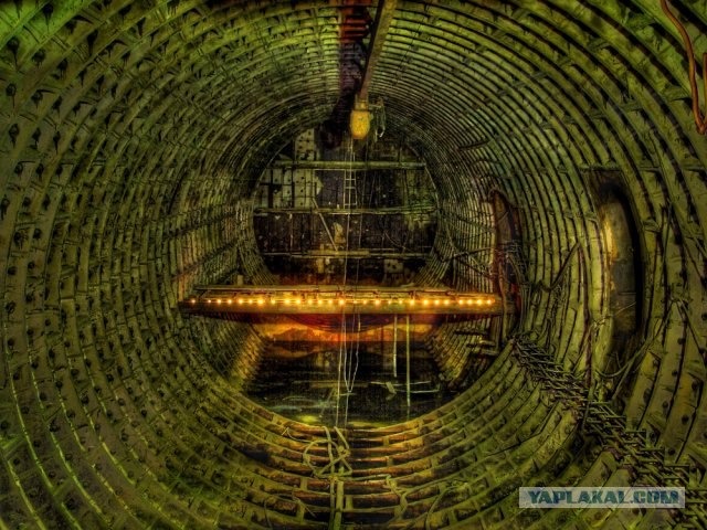 Бункер-42 на Таганке (23 фото)