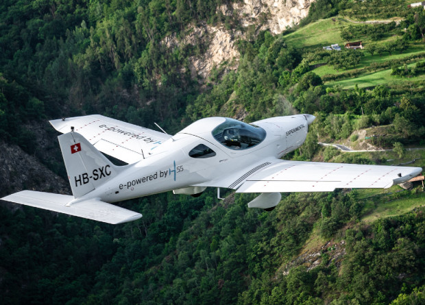 Швейцарцы испытали полностью электрический учебный самолет