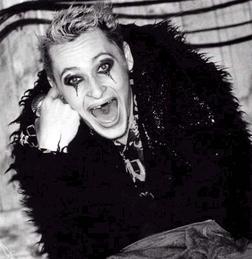 Частная жизнь суперзвезды!