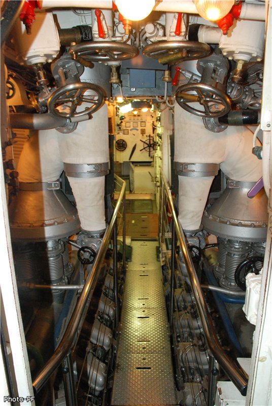 Подводная лодка "Argonaute S636"