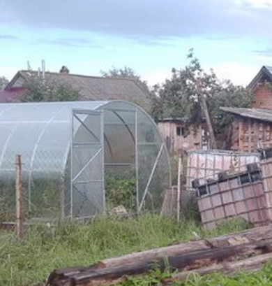 Прикупил  участок