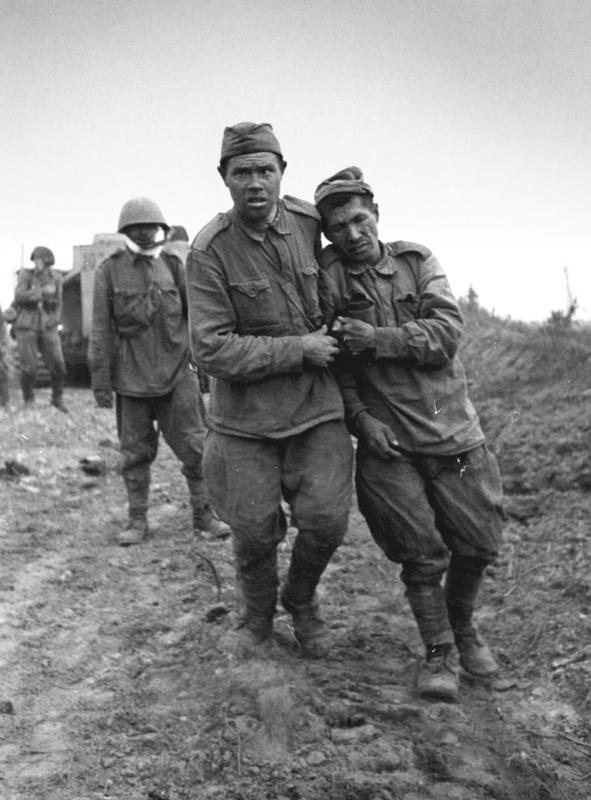 Пехотинец попал в плен, 1941 год.