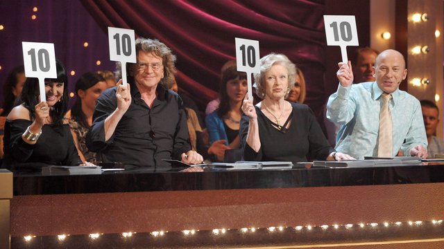 Валико, что она хочет?