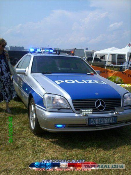 Самые крутые полицейские машины