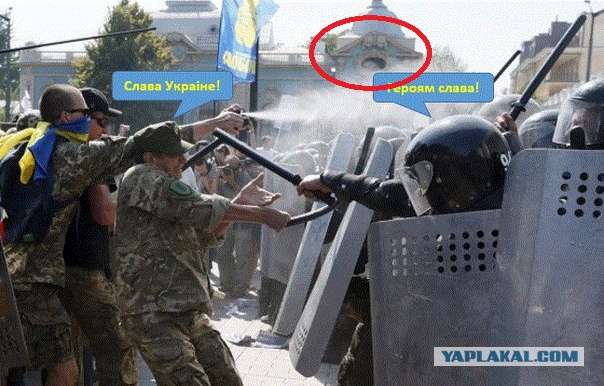 Украинских журналистов избили в Киеве