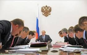 Медведев о низких зарплатах преподавателей