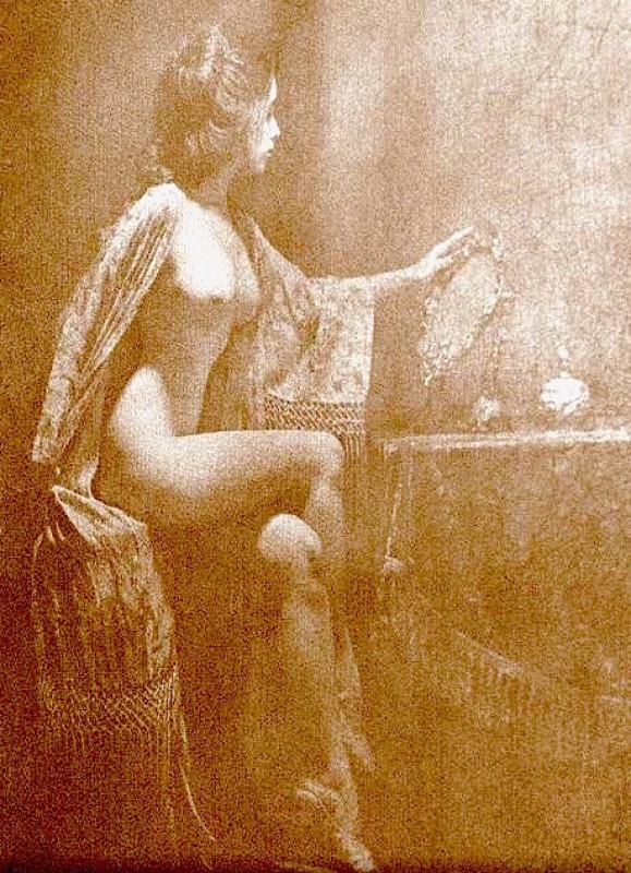 История в фотографиях