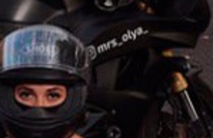 «Самая сексуальная байкерша» разбилась на мотоцикле в Москве