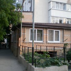 21 фото о том, что бывает, когда ты Людовик XIV, но вынужден жить в хрущёвке