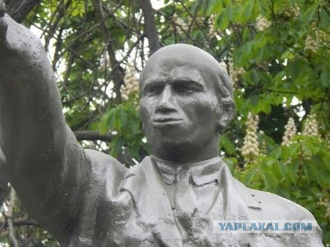 Кто–нибудь знает, как называется это направление в современном искусстве?