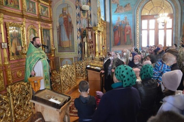 В РПЦ призвали как можно скорее ввести в России штрафы за отсутствие QR-кодов