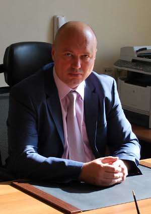 Гендиректор НИИ космического приборостроения сбежал за границу