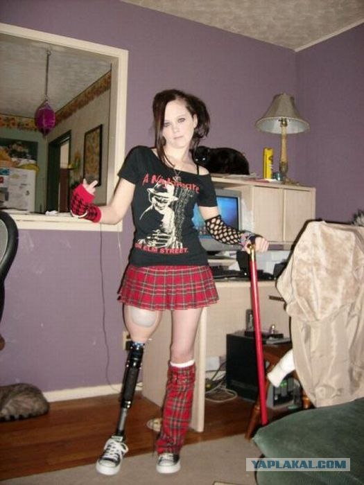 Сильная девушка Эмбер Стэйс