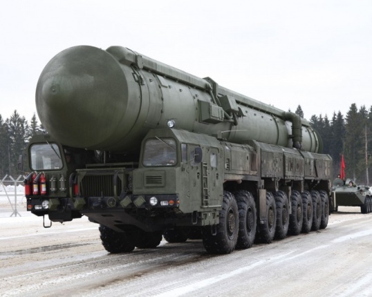 BZ: 900 вагонов военной техники спешат из Германии «на войну с Россией»
