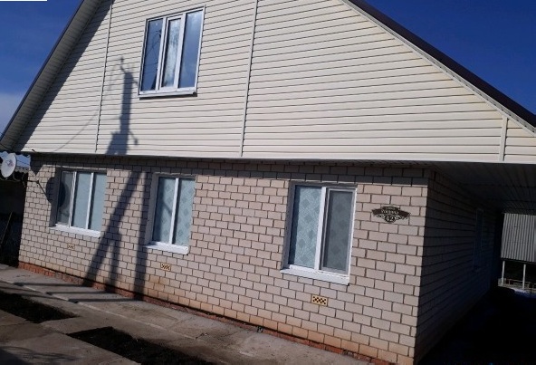 Родничный дол оренбургская область. Деревню сырт улица железнодорожная дом 45. Объявление в переволоцком. Дом в переволоцке. Ст.