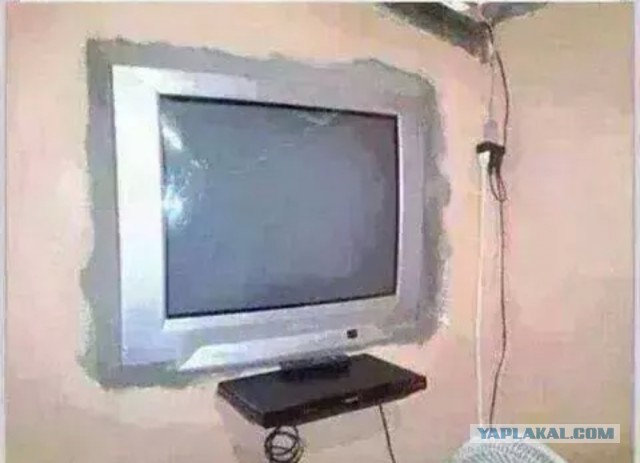 Когда надоели провода от компа к ТВ + 5.1