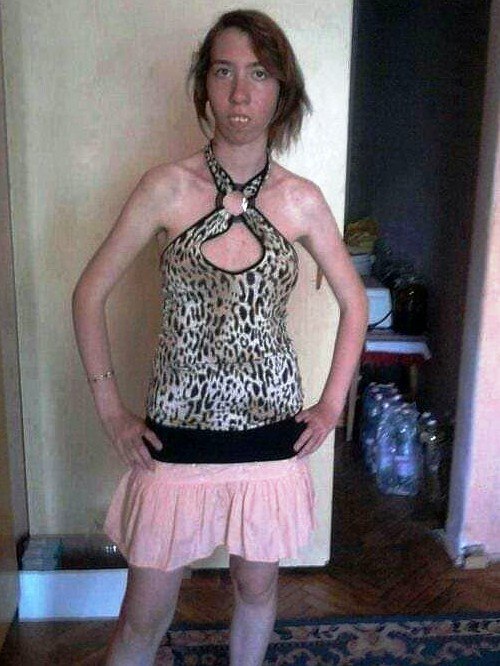 Давай я тебя ещё вот в этой позе сфоткаю