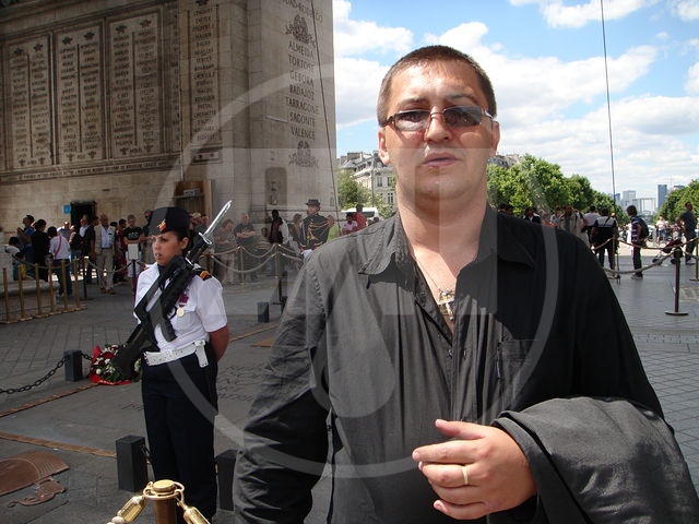 Регистратор снял, как мерседес сбил курсанта института противопожарной службы