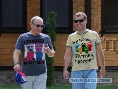 Маразм крепчал..