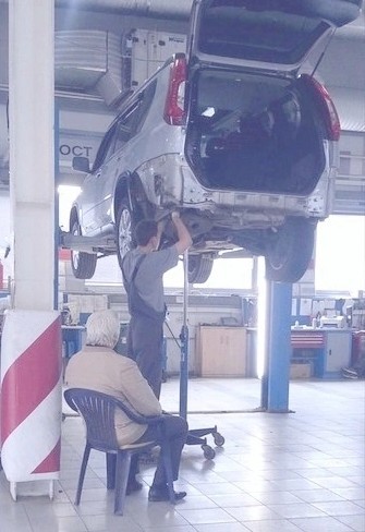 Немного слайдов для автолюбителей