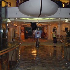О новом городе развлечений на воде: инаугурационный круиз на гиганте Harmony of the Seas