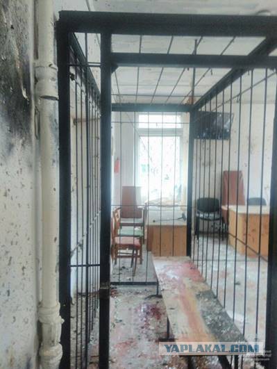 В здании суда в Днепропетровской области прогремел взрыв