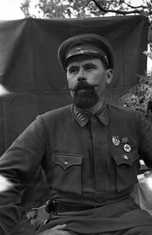 История в фотографиях - II