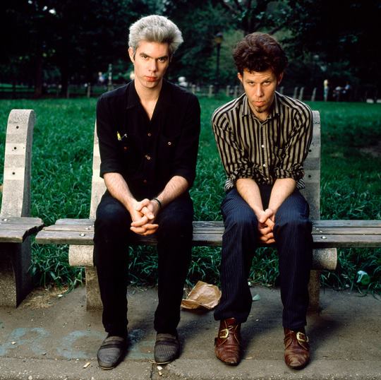 Знаменитости в детстве. Фото из домашних архивов