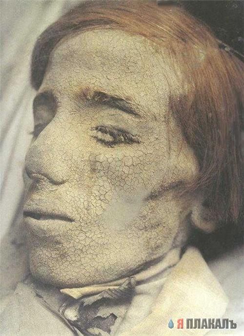 Музей мёртвых в Палермо.