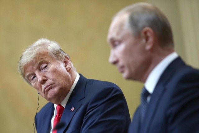 FT: Трамп повышал голос на встрече с Путиным на Аляске