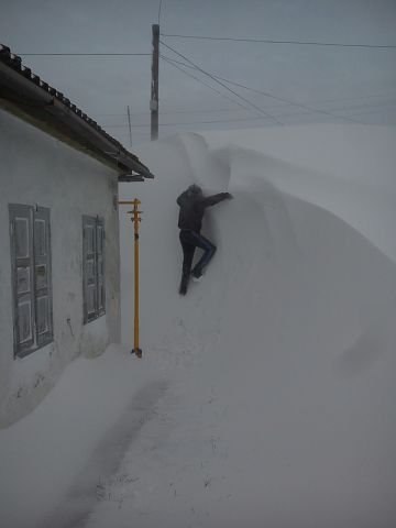 Ещё немного заваленного снегом Хабаровска
