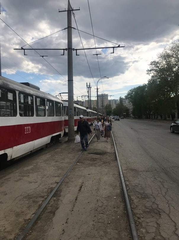 А чё такова
