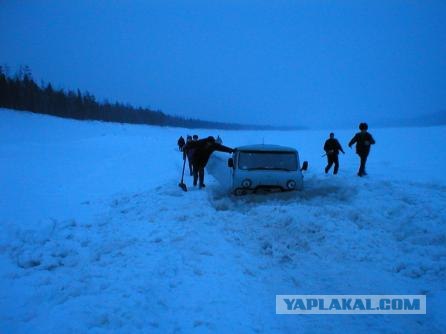 Дороги России:  автозимник.