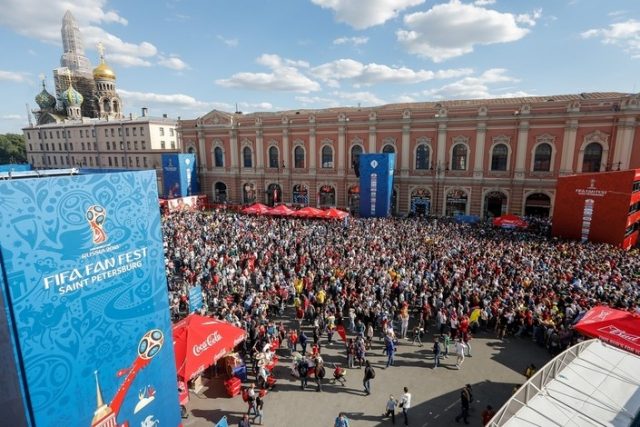 Ростов встречает гостей чемпионата гигантскими текстурами на зданиях
