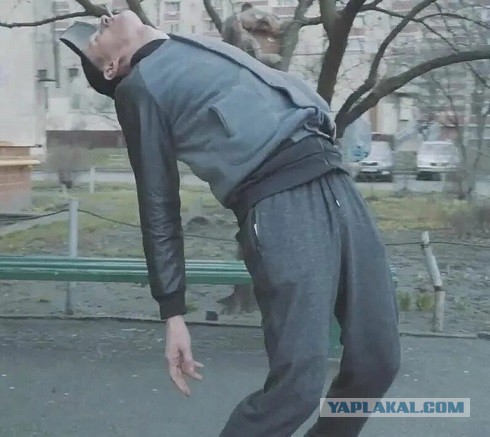 Командир у моста тормозни, я там выйду