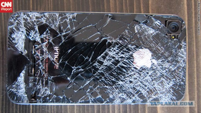 Пользователи начали жаловаться на согнутые iPhone