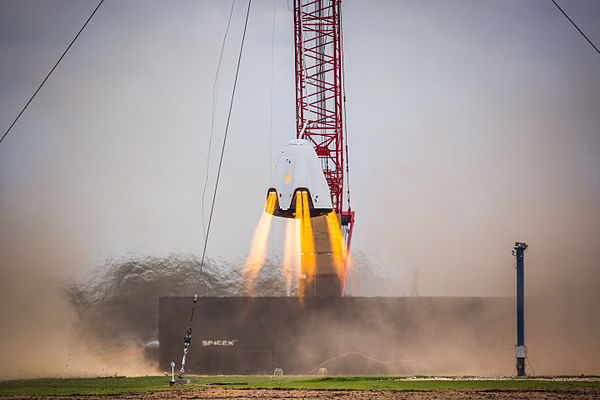 Crew Dragon успешно вернулся на Землю. Он приводнился в Мексиканском заливе